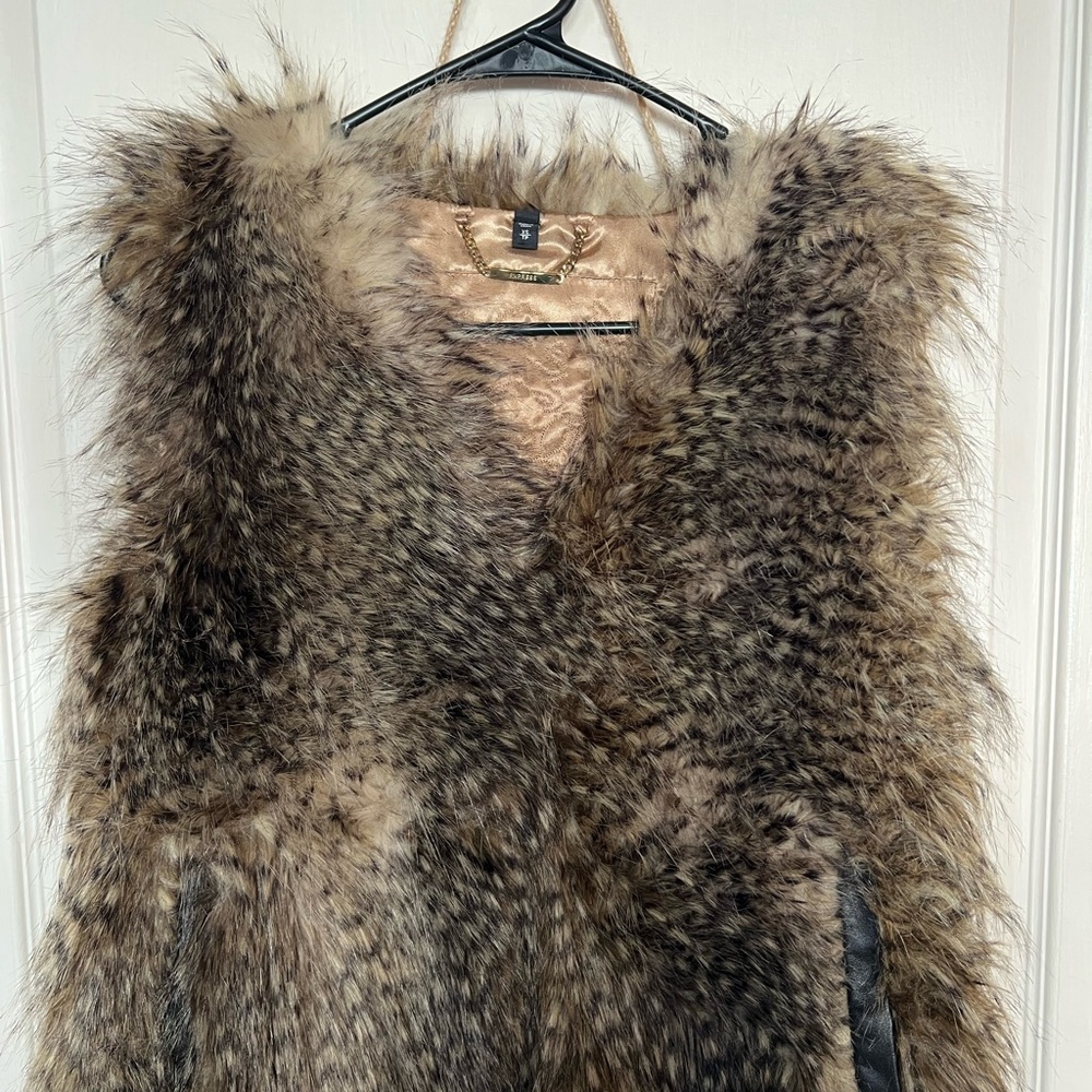 Express Faux Fur Vest in Brown and Black